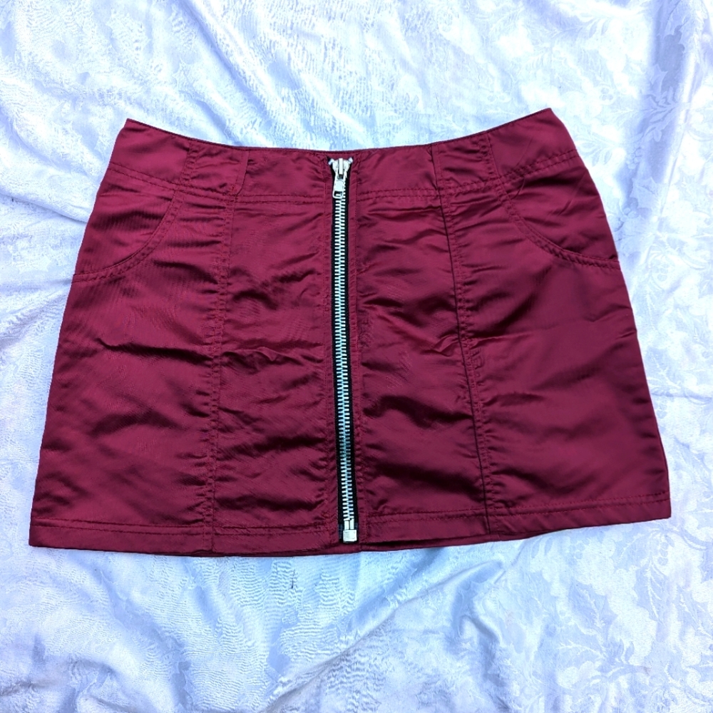 Vintage 90s goth lip service skirt
